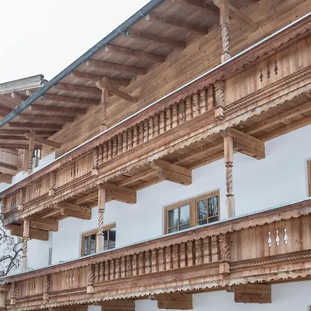 Schwuewong - 12